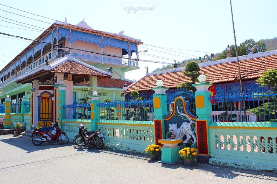 เที่ยวเวียดนาม vnjoytravel vietham บ่าเหรียะ หวุงเต่า baria vungtau vung tau หญ่าเลิ๋น di tich nha lon