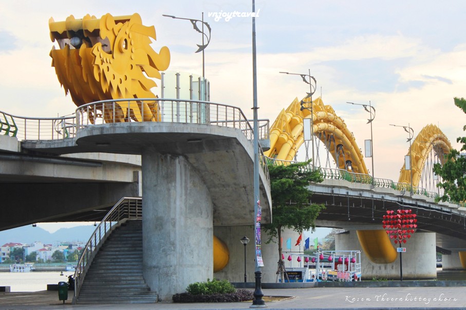 เที่ยวเวียดนาม vnjoytravel vietnam ดานัง  Danang Da Nang สะพานมังกร cau rong dragon bridge