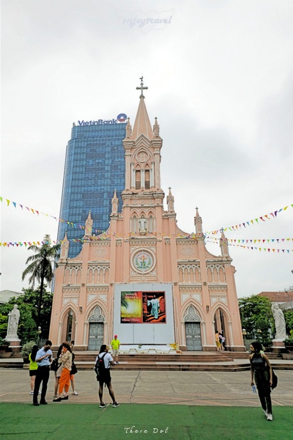 เที่ยวเวียดนาม vnjoytravel vietnam ดานัง  Danang Da Nang โบสถ์กอนก่า โบสถ์สีชมพู nha tho con ga pink church