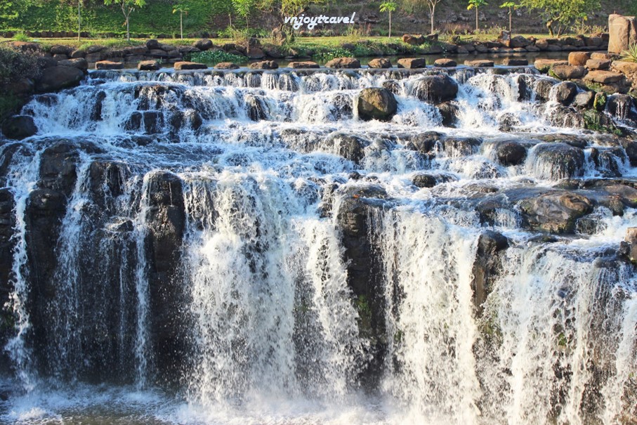 เที่ยวเวียดนาม vnjoytravel vietham ด่งนาย Dongnai Dong Nai น้ำตกด๊าห่าน Thac Da Han Waterfall