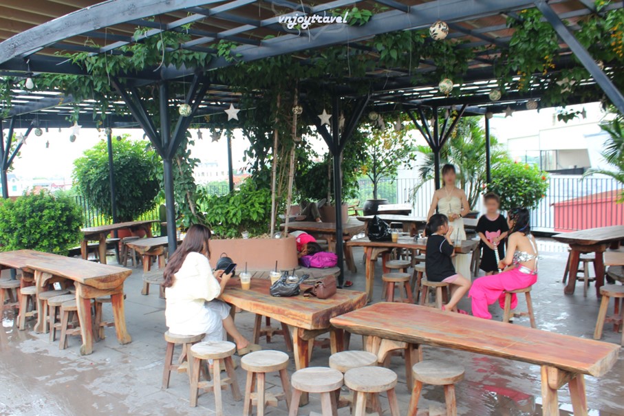 เที่ยวเวียดนาม vnjoytravel vietham ฮึงเอียน Hung Yen พิพิธภัณฑ์เครื่องปั้นดินเผาบั๊ตจ่าง Bat Trang Pottery Museum