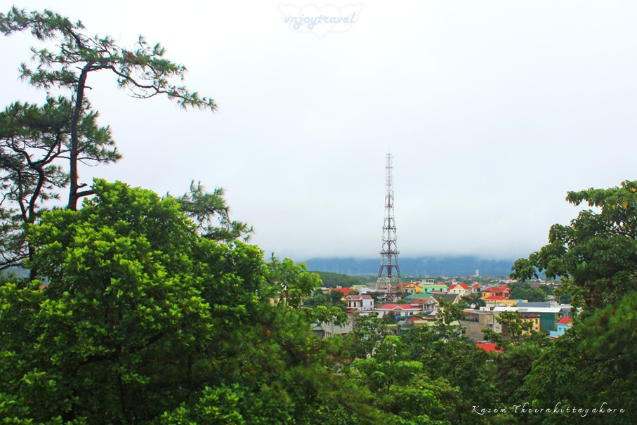 เที่ยวเวียดนาม vnjoytravel vietnam กว๋างจิ Quang Tri หอคอย  แคซานห์ เคซาน bao thap khe sanh tower