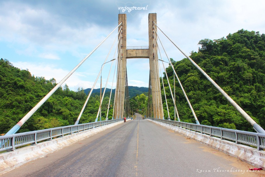 เที่ยวเวียดนาม vnjoytravel vietnam กว๋างจิ Quang Tri สะพานขึงดาโกรง cau treo da krong bridge