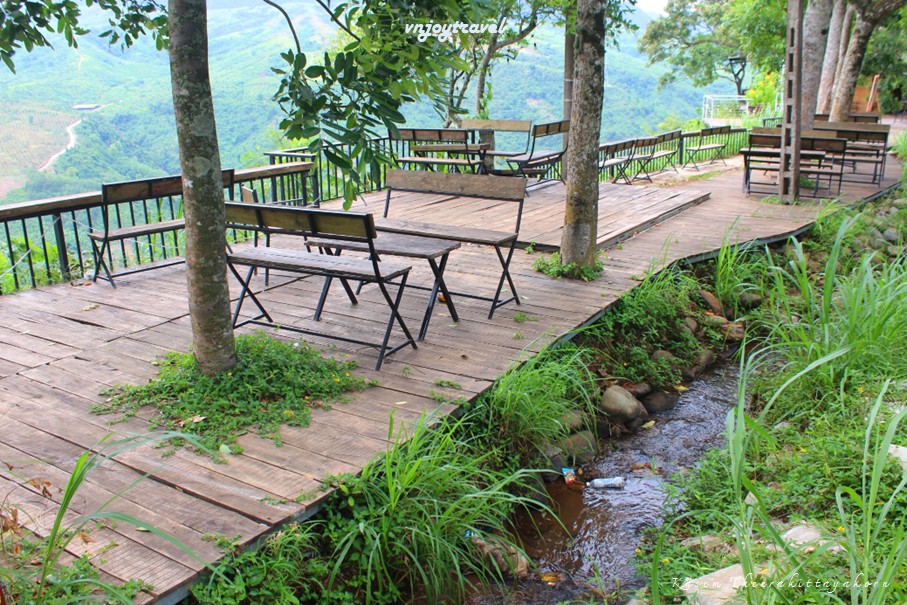เที่ยวเวียดนาม vnjoytravel vietnam กว๋างจิ Quang Tri แคซานห์ เคซาน khe sanh โฮมิคอฟฟี่ คาเฟ่ homi coffee cafe