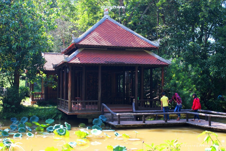 เที่ยวเวียดนาม vnjoytravel vietnam เถื่อเทียน เว้  thua thien hue วัดตื่อเหียว chua tu hieu pagoda temple