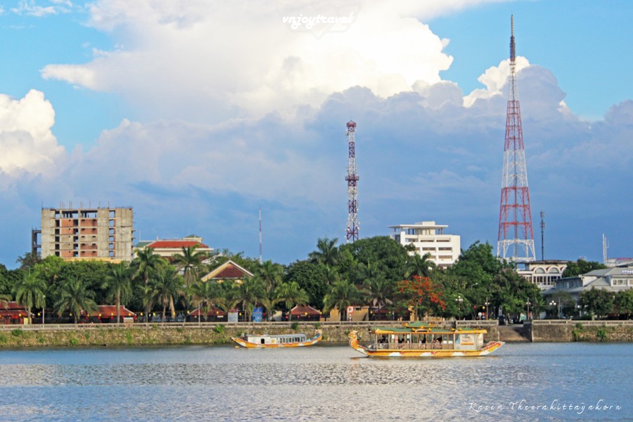 เที่ยวเวียดนาม vnjoytravel vietnam เถื่อเทียน เว้  thua thien hue แม่น้ำหอม song huong perfume river