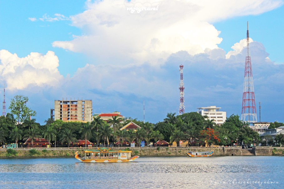 เที่ยวเวียดนาม vnjoytravel vietnam เถื่อเทียน เว้  thua thien hue แม่น้ำหอม song huong perfume river