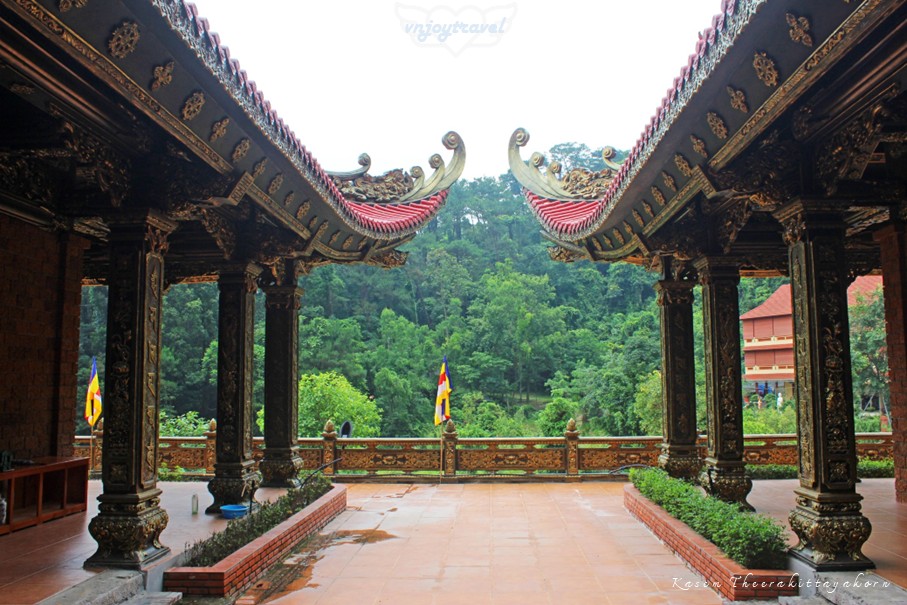 เที่ยวเวียดนาม vnjoytravel vietnam หวินห์ฟุก vinh phuc ตามด๋าว tam dao วัดเวินเซิน chua van son