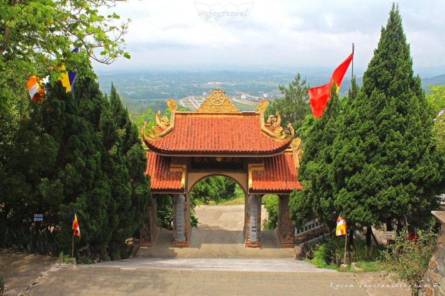 เที่ยวเวียดนาม vnjoytravel vietnam หวินห์ฟุก vinh phuc ตามด๋าว tam dao จุ๊กเลิม เตยเทียน thien vien truc lam tay thien